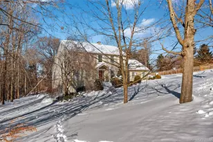 12 Berghoff Dr, Fishkill, NY 12524 - Photo 2