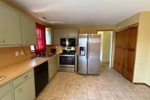 22 Salisbury Dr S, East Northport, NY 11731 - Photo 4