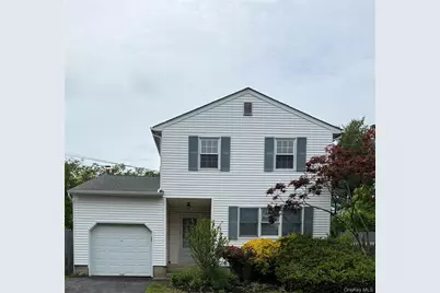 22 Salisbury Drive S, East Northport, NY 11731 - Photo 1
