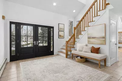 2 Sutton Place, Katonah, NY 10536 - Photo 4