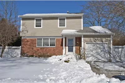 131 Sterling Street, Port Jefferson Station, NY 11776 - Photo 2