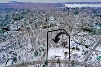 37 Christian Avenue, Setauket, NY 11733 - Photo 2