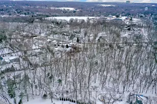 37 Christian Ave, Setauket, NY 11733 - Photo 18