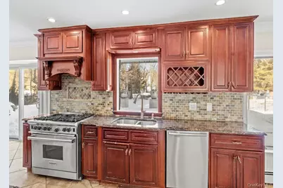 [Address not provided], Brookville, NY 11545 - Photo 20