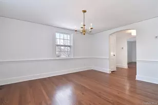 21 Edgewood Ln, Bronxville, NY 10708 - Photo 4