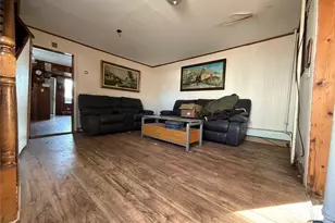 5 Bayview Ave, Howard Beach, NY 11414 - Photo 4