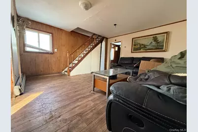 5 Bayview Avenue, Howard Beach, NY 11414 - Photo 6