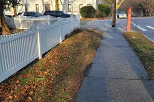 871 Throgsneck Expressway Expressway, Bronx, NY 10465 - Photo 2