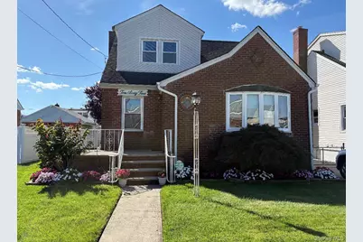 1065 Russell Street, Franklin Square, NY 11010 - Photo 26