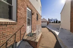 1065 Russell St, Franklin Square, NY 11010 - Photo 20