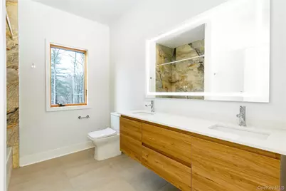 513 Myrtle Avenue, Wallkill, NY 12589 - Photo 26