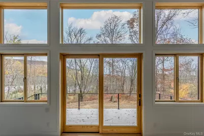 513 Myrtle Avenue, Wallkill, NY 12589 - Photo 10