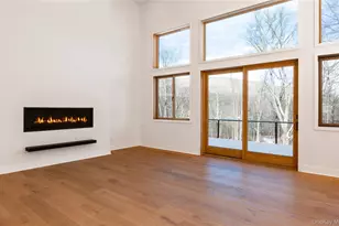 513 Myrtle Ave, Wallkill, NY 12589 - Photo 8