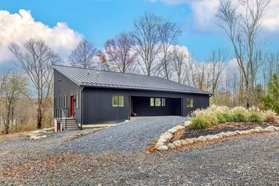 513 Myrtle Avenue, Wallkill, NY 12589 - Photo 2