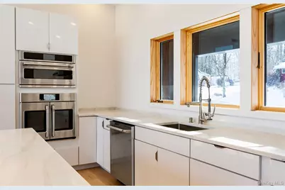 513 Myrtle Avenue, Wallkill, NY 12589 - Photo 14