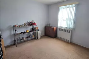 89-40 151, Howard Beach, NY 11414 - Photo 10