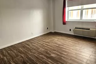 2 Richmond Rd, Long Beach, NY 11561 - Photo 8