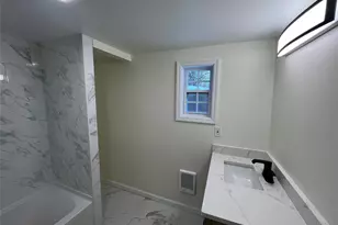 1 Walnut Park Ln, Milton, NY 12547 - Photo 10