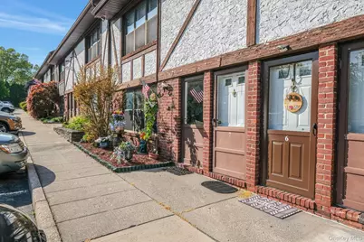 6 Bailey #6, Middle Island, NY 11953 - Photo 2