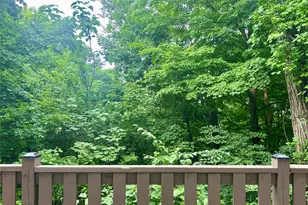 9 Wyndover Woods Ln, White Plains, NY 10603 - Photo 10