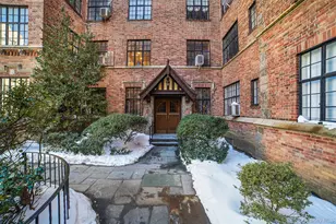 292 Main St, White Plains, NY 10601 - Photo 4