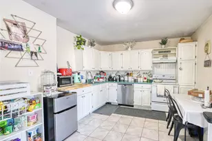 24 Normandy Dr, Holbrook, NY 11741 - Photo 4