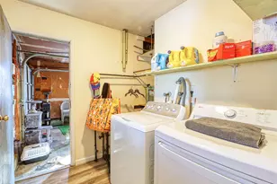 24 Normandy Dr, Holbrook, NY 11741 - Photo 16