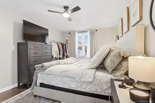 154 Ravine Ave, Yonkers, NY 10701 - Photo 16