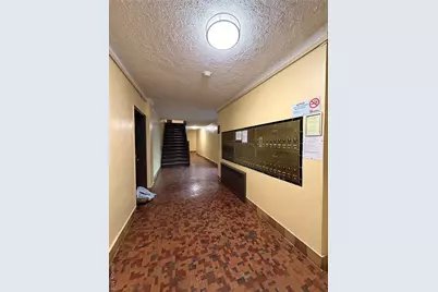 61-41 Saunders St #B27, Rego Park, NY 11374 - Photo 30