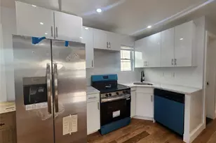 330 Taylor Ave, Bronx, NY 10473 - Photo 6