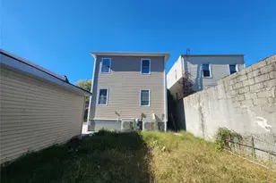 330 Taylor Ave, Bronx, NY 10473 - Photo 2