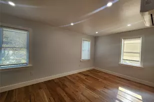 330 Taylor Ave, Bronx, NY 10473 - Photo 8