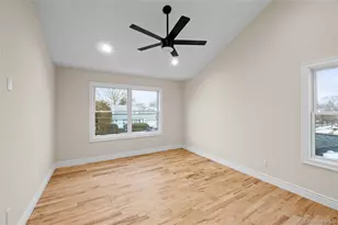 3860 Hudson Ave, Seaford, NY 11783 - Photo 36