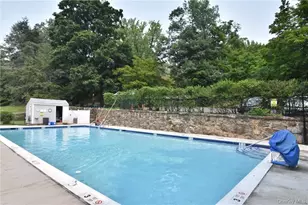 352 Carroll Close, Tarrytown, NY 10591 - Photo 14