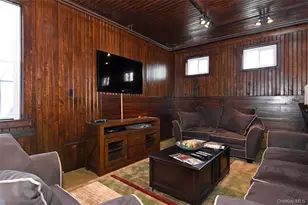 352 Carroll Close, Tarrytown, NY 10591 - Photo 20