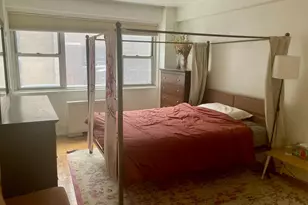 321 E 48th St, New York, NY 10017 - Photo 2