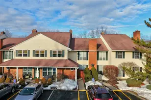 60 The Rise, Warwick, NY 10990 - Photo 2