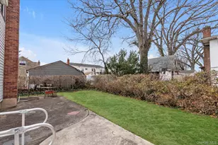 20 Hunter Ave, Valley Stream, NY 11580 - Photo 20