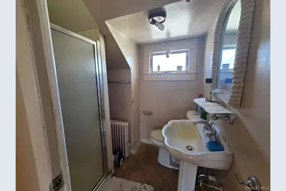 5 Milton Street, Hicksville, NY 11801 - Photo 12