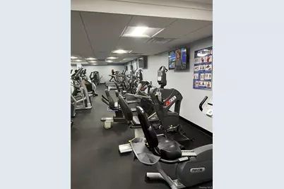 2 Bay Club Drive #18-U, Bayside, NY 11360 - Photo 6