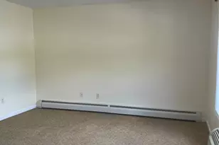 696 South St, Highland, NY 12528 - Photo 2