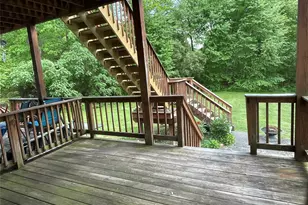 696 South St, Highland, NY 12528 - Photo 6