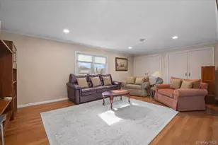 780 Regent Dr, Westbury, NY 11590 - Photo 16