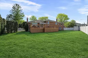 780 Regent Dr, Westbury, NY 11590 - Photo 28