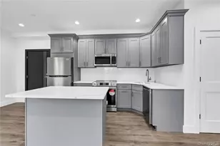 533 Greenwich St, Hempstead, NY 11550 - Photo 4