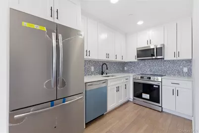 74 Broadway #2A, Freeport, NY 11520 - Photo 12