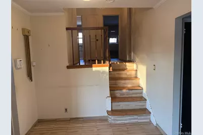 12 Cranberry Lane, Plainview, NY 11803 - Photo 10