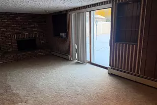 12 Cranberry Ln, Plainview, NY 11803 - Photo 22