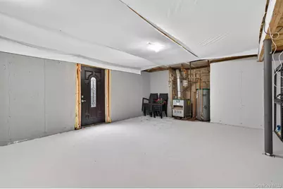 43 Greenwich Avenue, Central Valley, NY 10917 - Photo 30