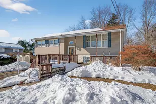 14 Scotchtown Dr, Middletown, NY 10941 - Photo 2